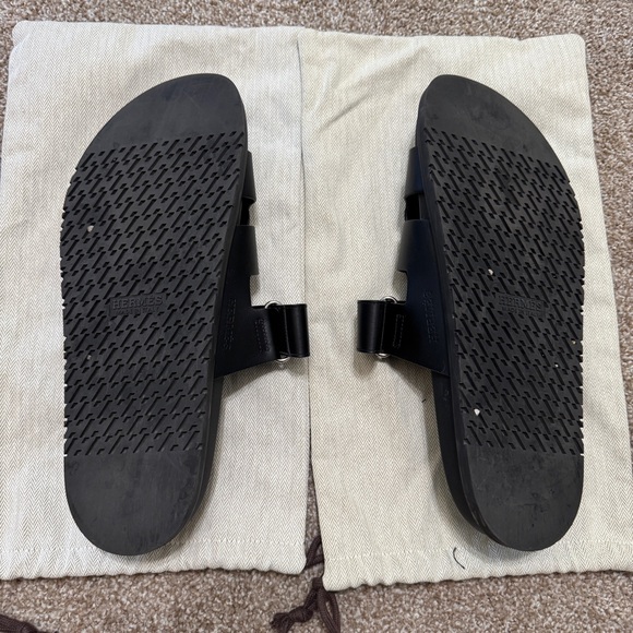 Hermes Black Leather Chypre Sandals - Picture 5 of 9